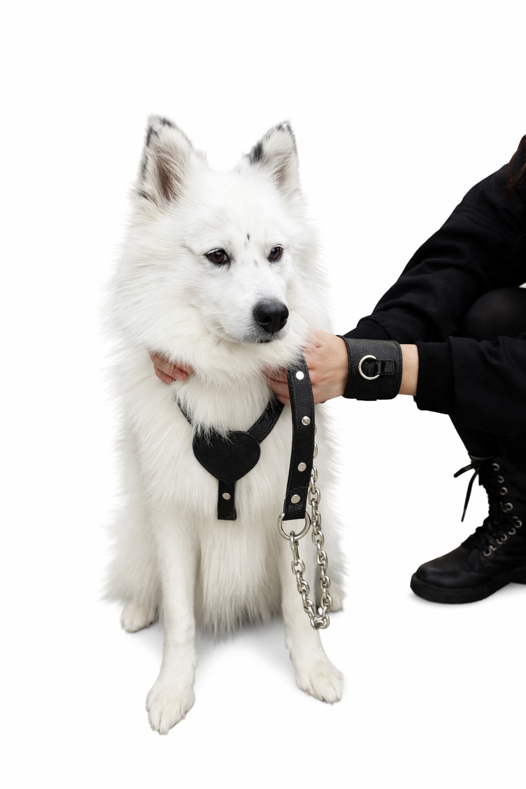 Signature Mayfair Hands-Free Lead Cuff